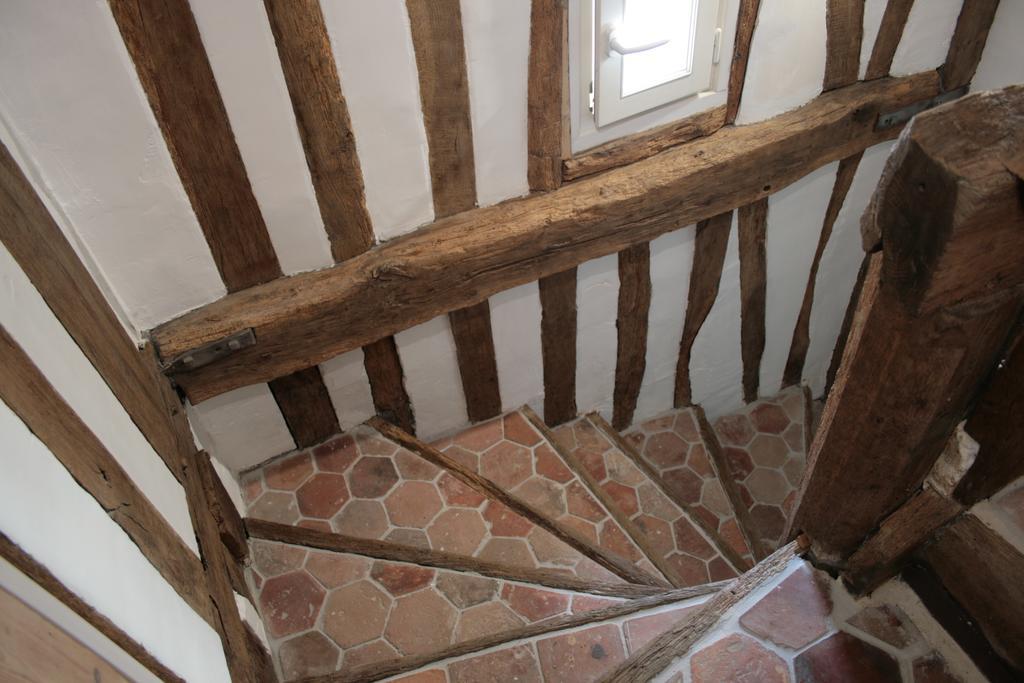 Logis Saint Eloi Rouen Exterior foto